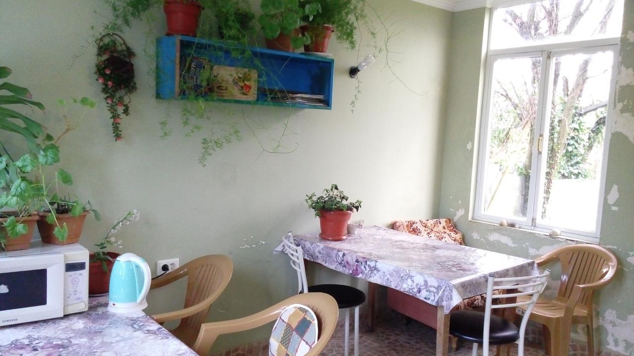 סוקהום Guest House Anna מראה חיצוני תמונה
